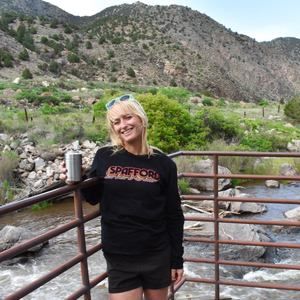 Meet your Posher, Christina